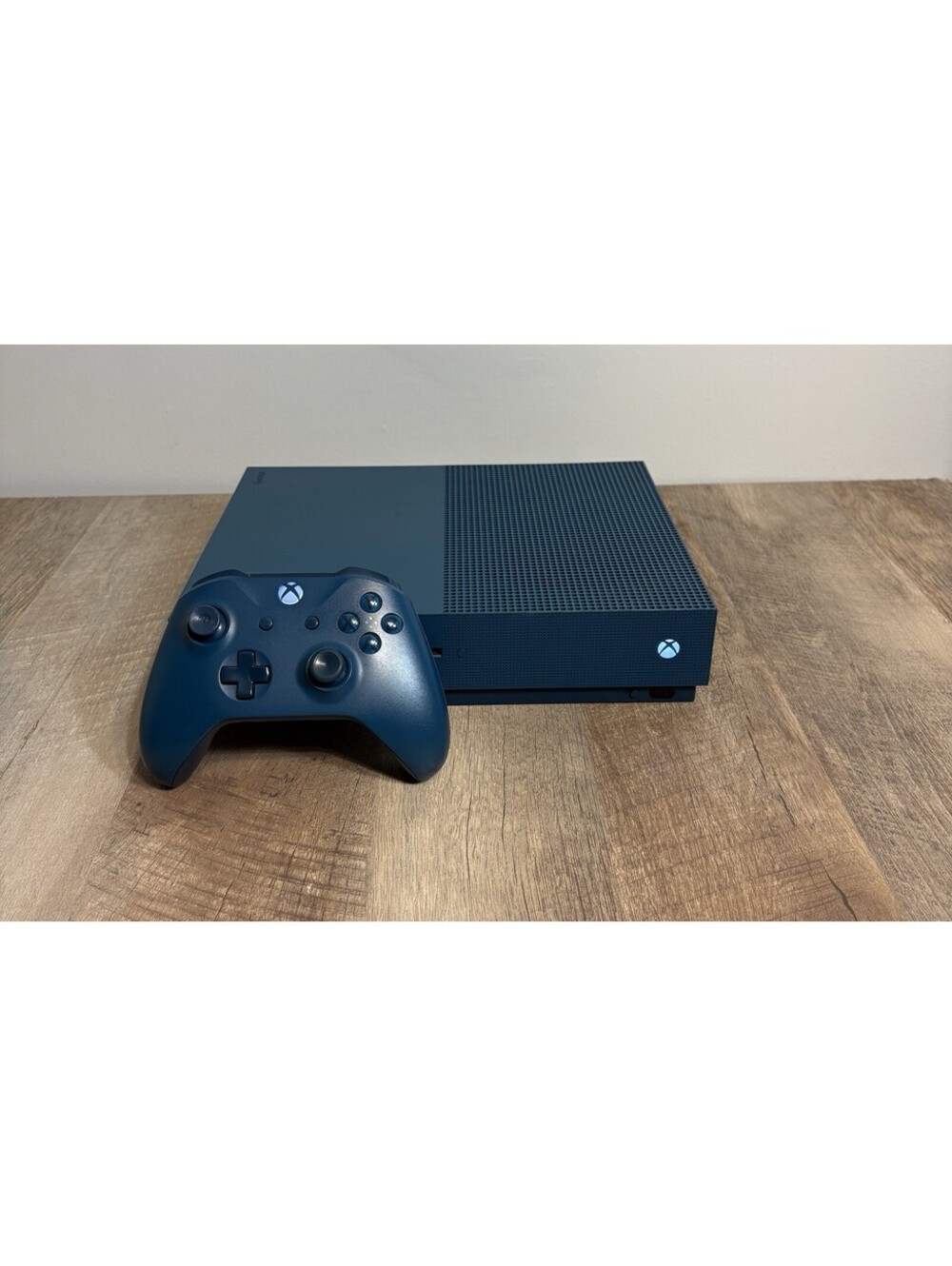 Microsoft Xbox One S 500GB Deep Blue Special  Edition 1681 Console w/ Controller